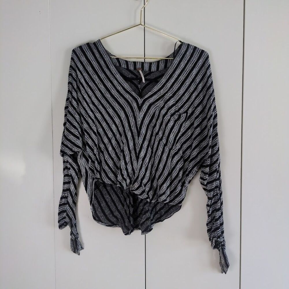 Free People Women's S Small Morning Black/White Dolman Sleeve V-Neck Top